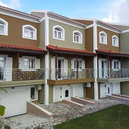 Апартаменты Dogis Retreat Айя-Евфимия