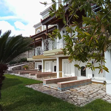 Dogis Retreat Апартаменты *