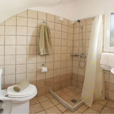 Dogis Retreat * Agia Efimia