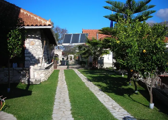 Dogis Retreat Agia Efimia